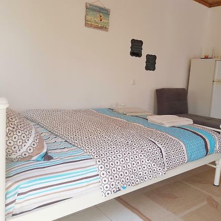 Safe And Cozy Studio In Xanthi! Eksteriør billede