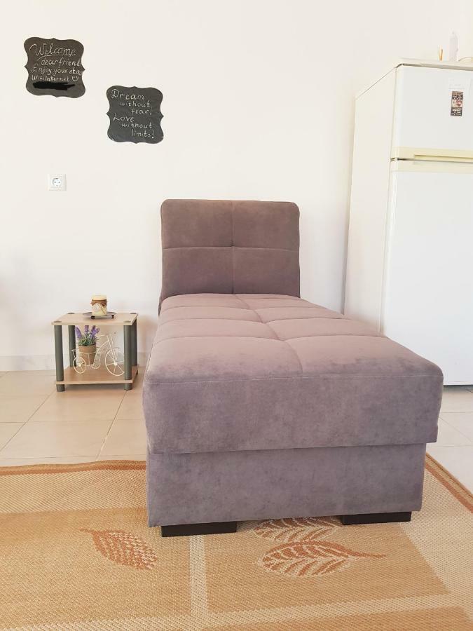 Safe And Cozy Studio In Xanthi! Eksteriør billede